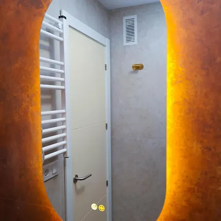 Apartamento Monkeys Triana Castilla Sevilla